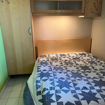 Apartment Liberssan Les Pieds Dans Le Sable, Rez De